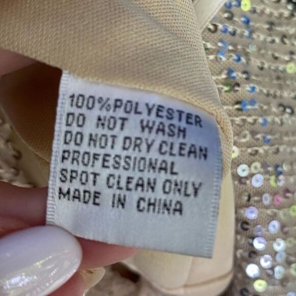 MAC DUGGAL Sequined Long Sleeve Gown - Picture 6 of 7